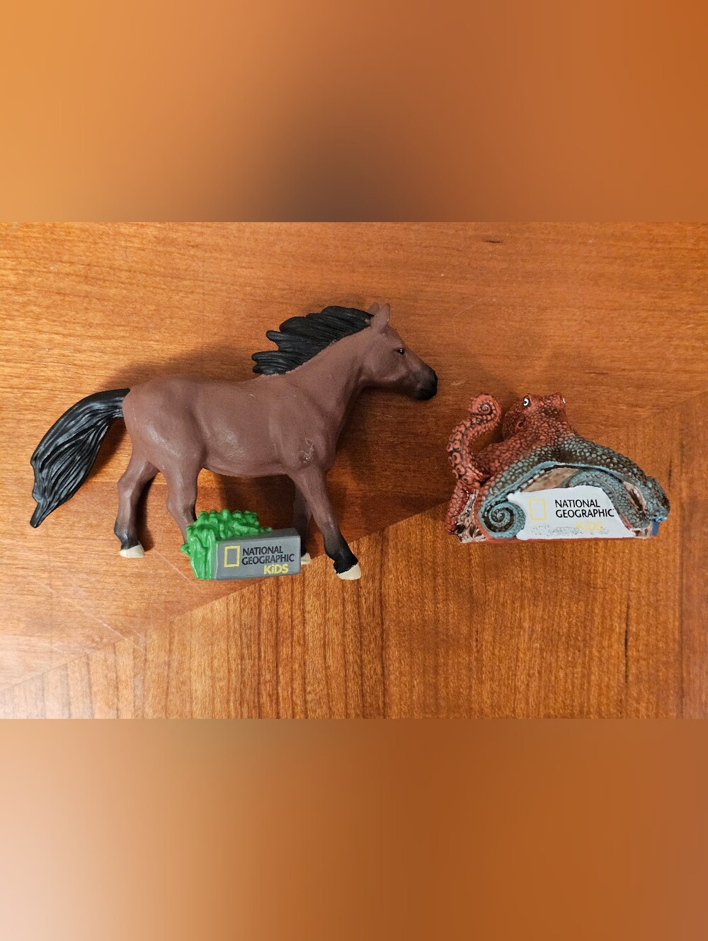 Lot of 2 Tonies Audio Figures - National Geographic Horse and Octopus Figures